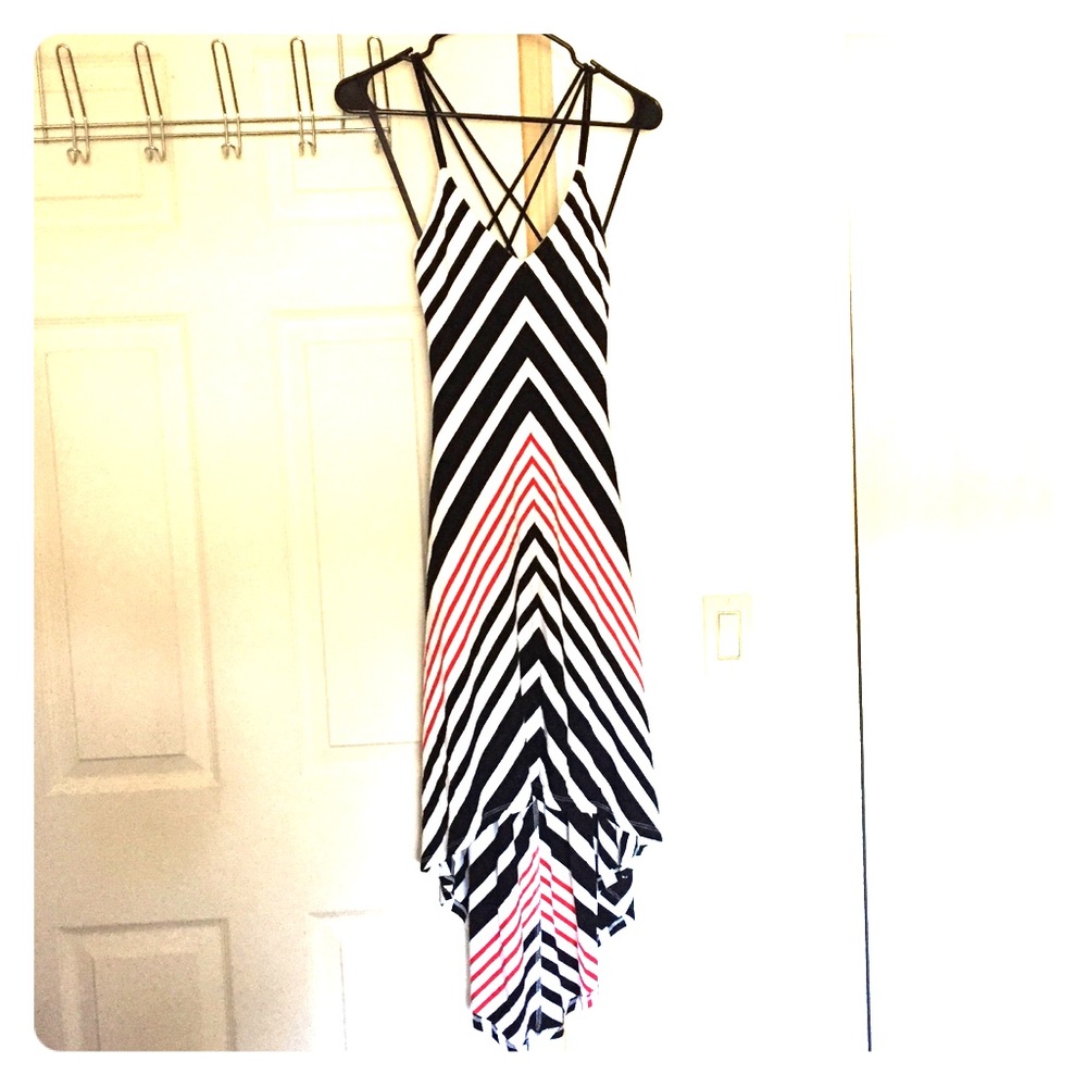 Vintage Bebe 👑 High Low Dress
